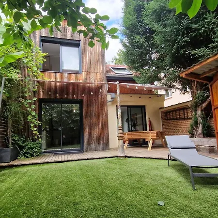 Casa vacanze L'evasion Maison Avec Jardin, Climatisation, Parkings Privés, à 5mn à Pied Du Centre Colmar